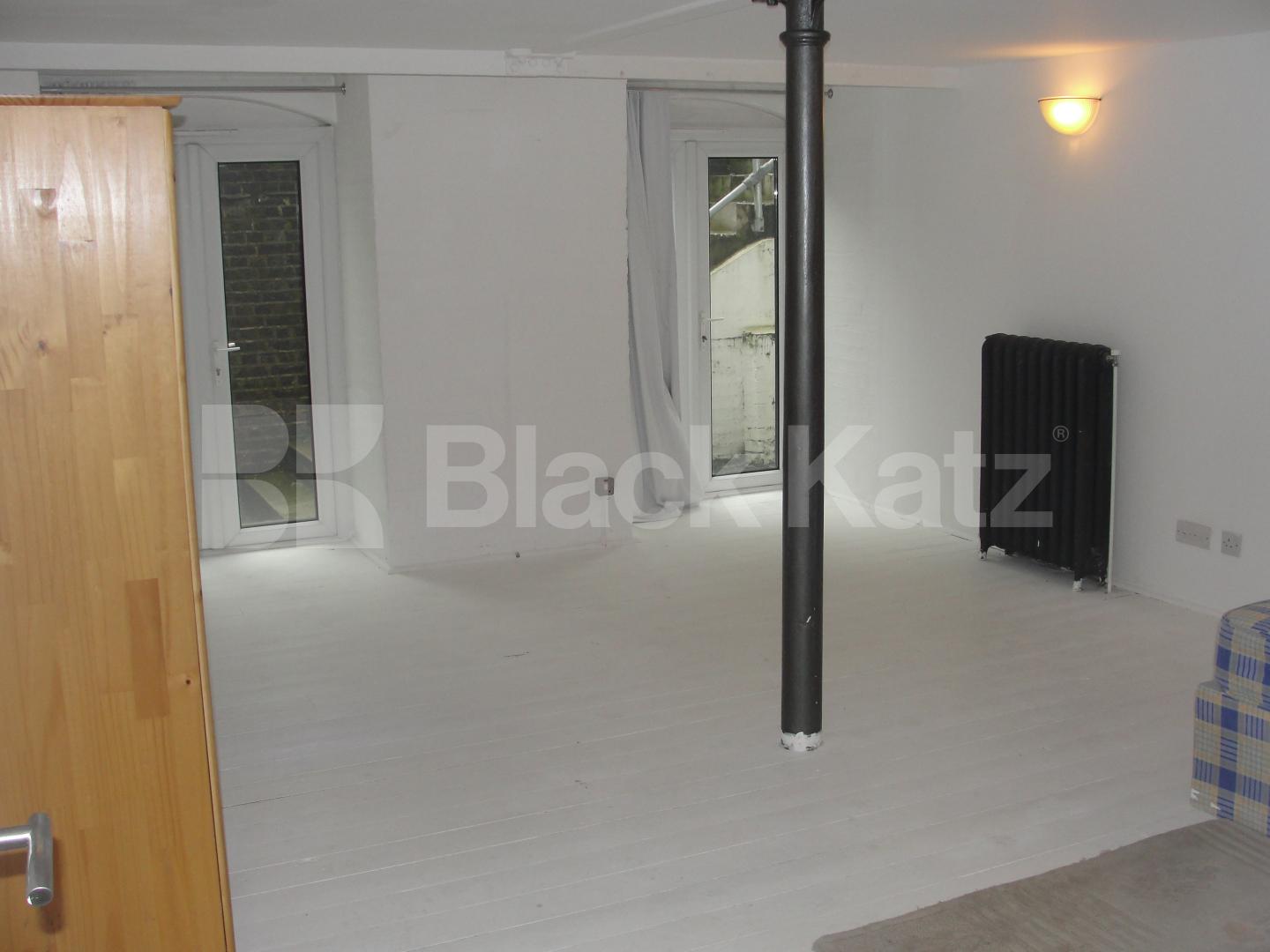 			LET, 2 Bedroom, 1 bath, 1 reception Flat			 Gervase Street, Elephant and Castle